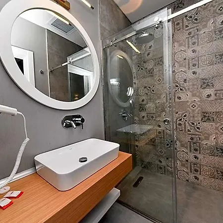 Atacity Hotel